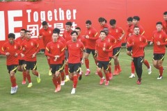 英雄： 绝杀英雄莱基宣布从国家队退役：没有比这更完美的告别